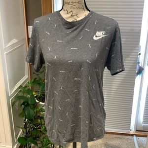 Nike grey t shirt mens